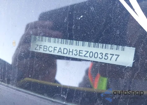 2014 Fiat 500L Trekking z USA, uszkodzony, nr VIN ZFBCFADH3EZ003577